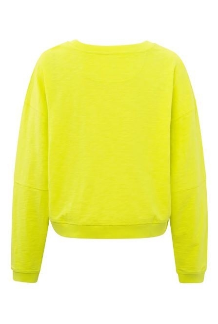 Round Neck Sweater With Long Sleeves